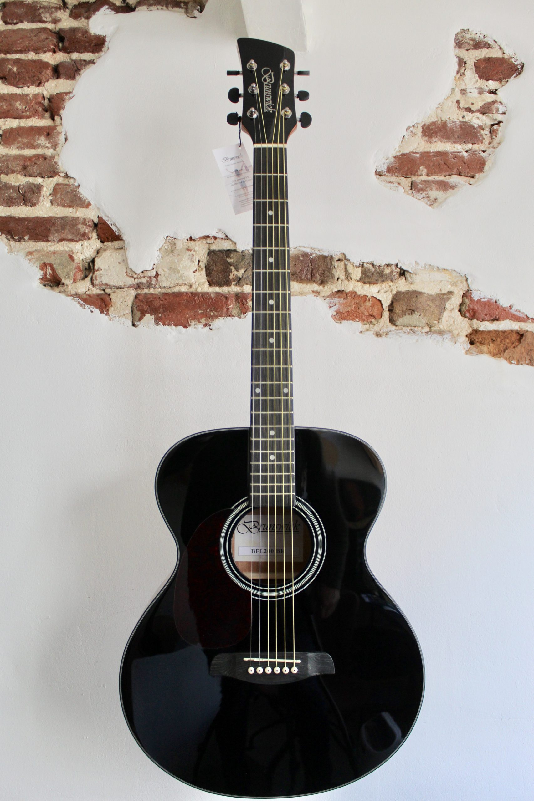 Brunswick BF200 BK Grand Auditorium