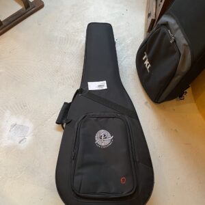 Gitaartassen / koffers / Gig-bags / Cases