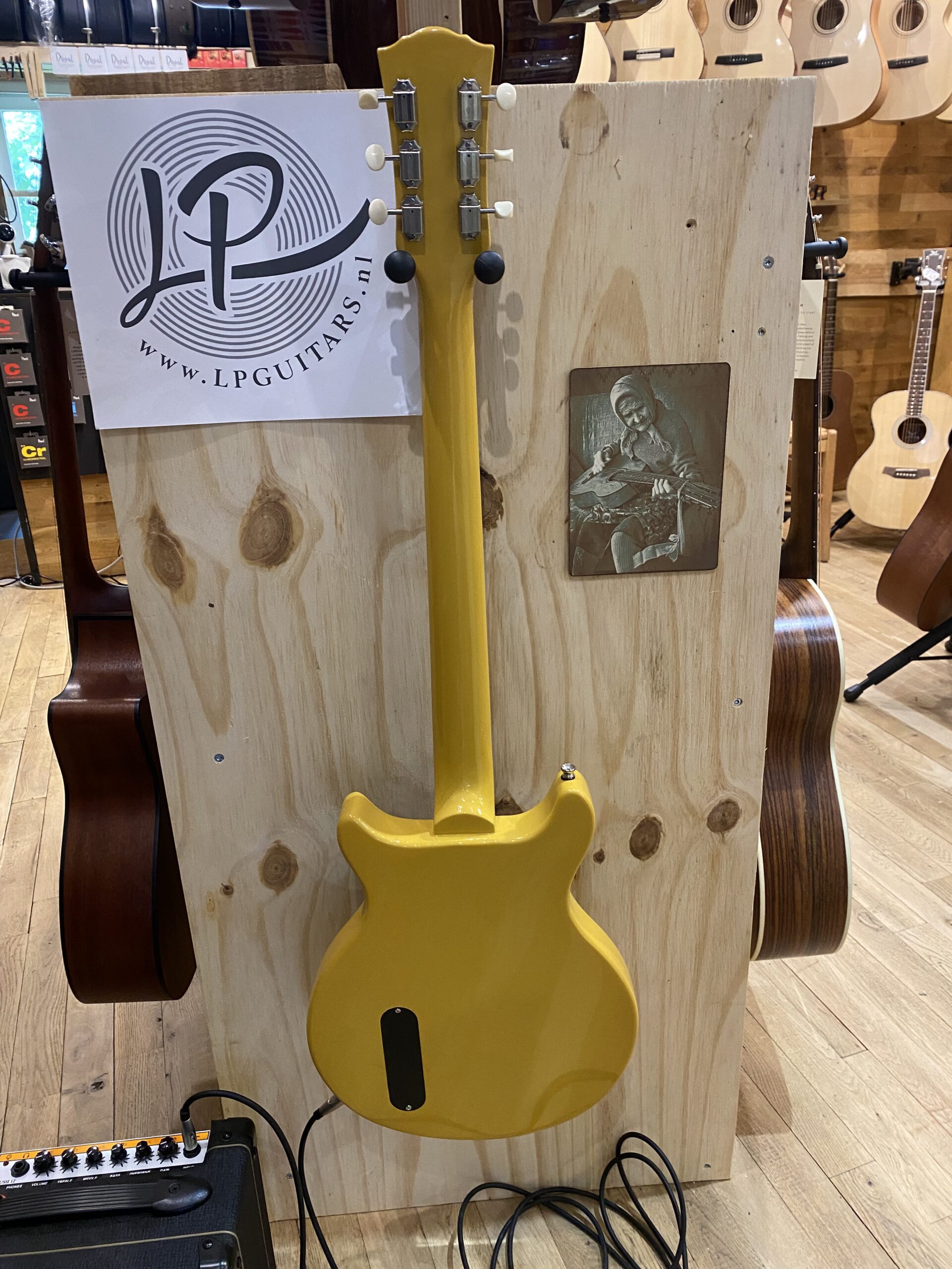 Gladiator electrische gitaar (made by SAGA) - Afbeelding 5